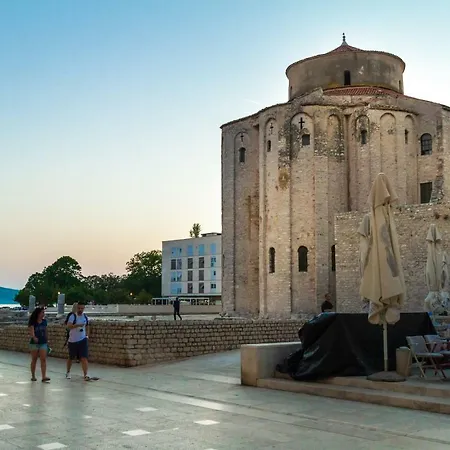 Apartment Hera With Balcony And Free Parking Zadar