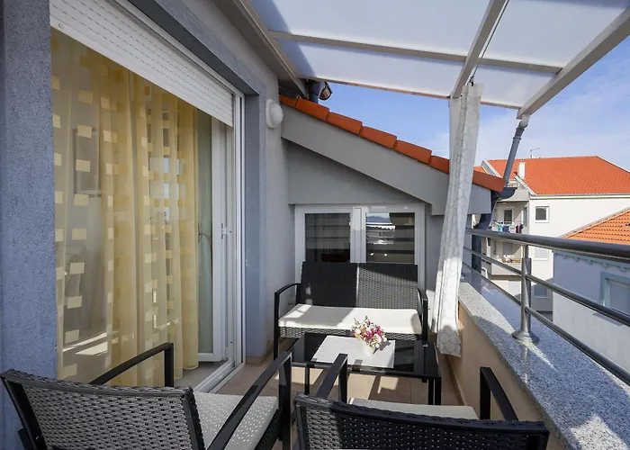 Hera With Balcony And Free Parking * Zara