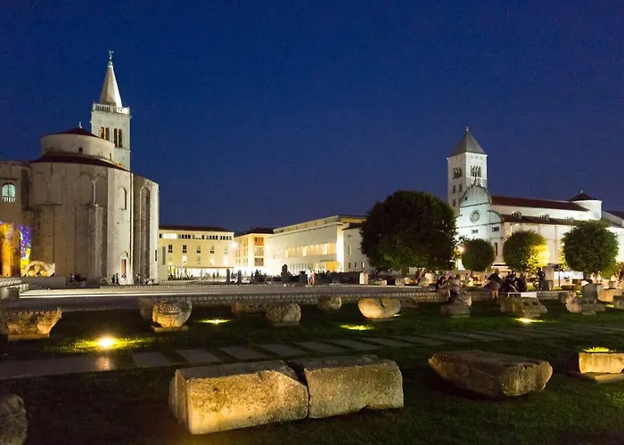 Hera With Balcony And Free Parking * Zadar