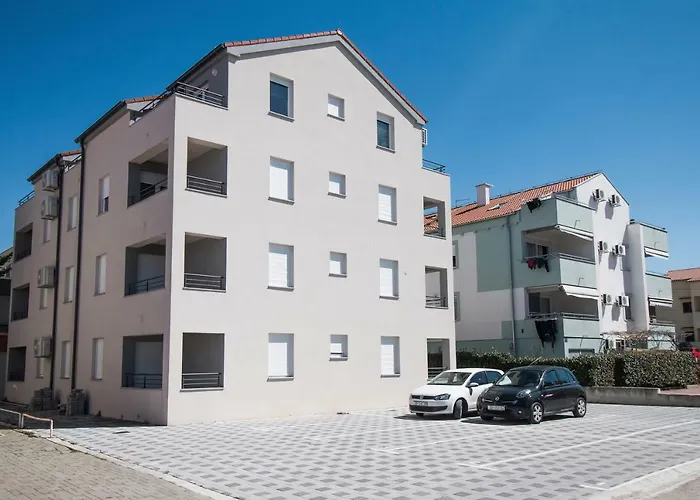 Hera With Balcony And Free Parking Appartement