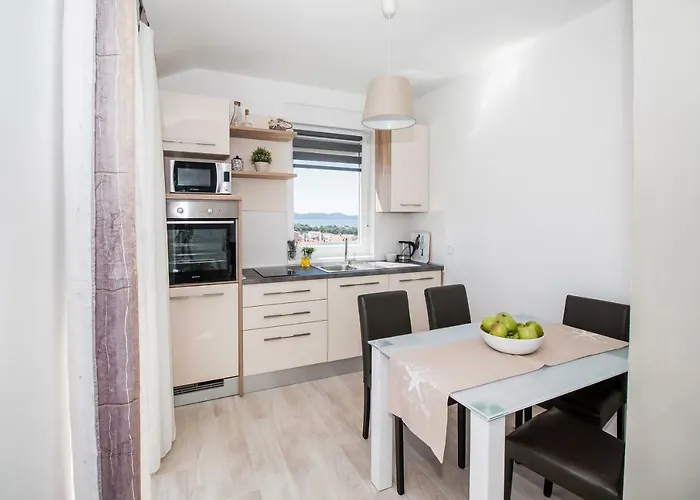 Appartement Hera With Balcony And Free Parking Zadar